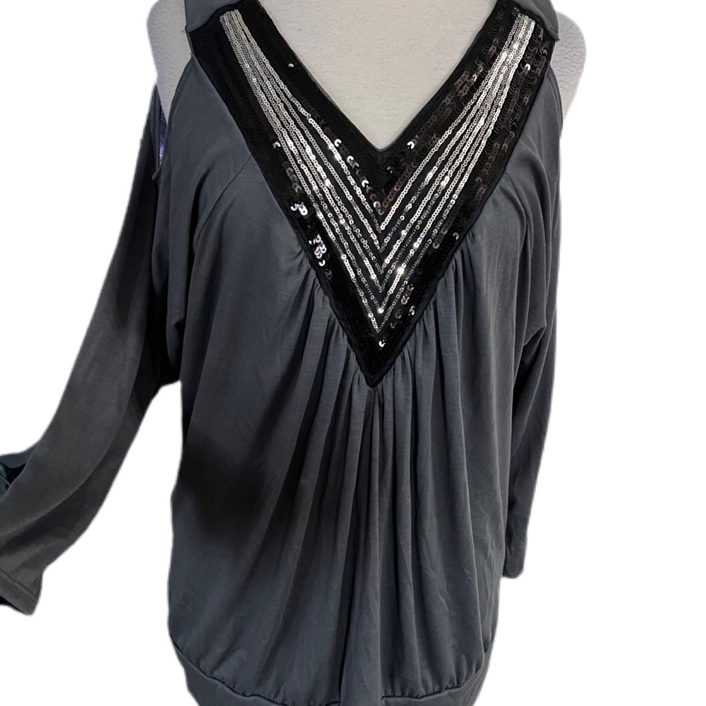 Bena J Cold Shoulder Sequined Blouse Grey size 2XL